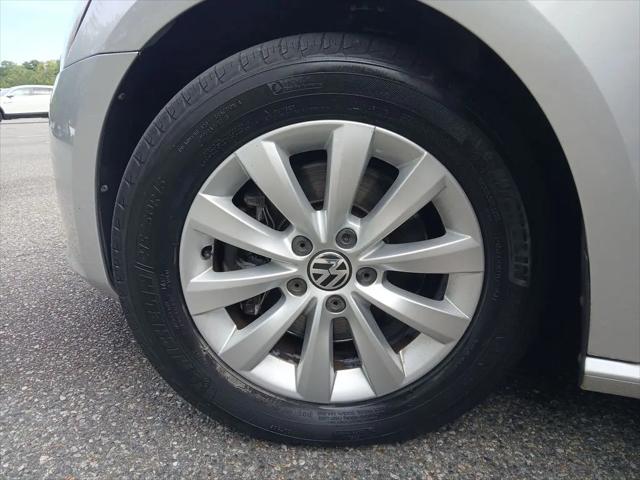 2012 Volkswagen Passat 2.5L S