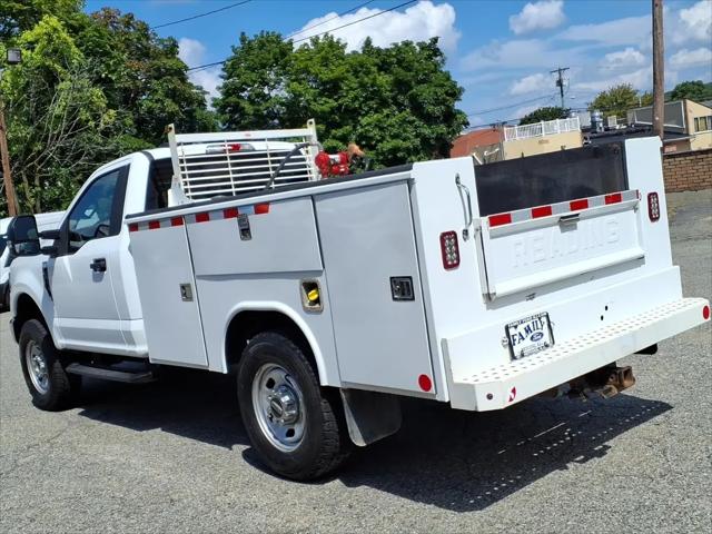 2022 Ford F-350 XL
