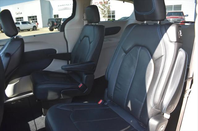 2021 Chrysler Pacifica Touring L AWD