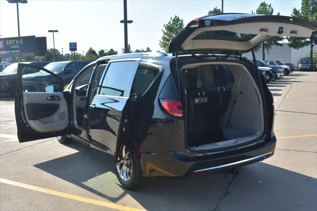 2021 Chrysler Pacifica Touring L AWD