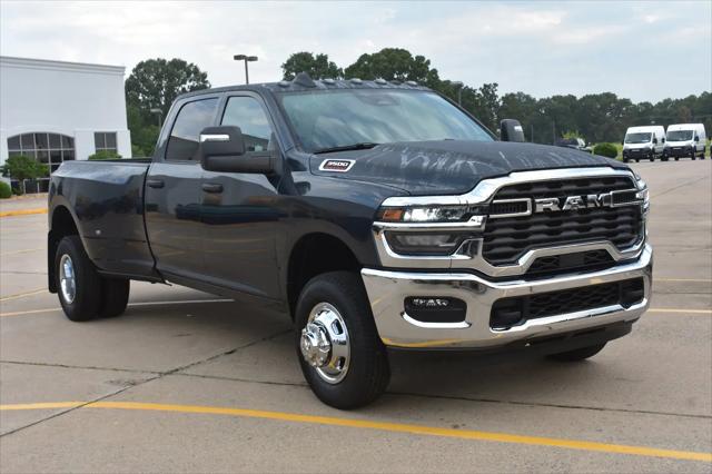 2026 Ram 3500 Tradesman Crew Cab 4x4 8 Box