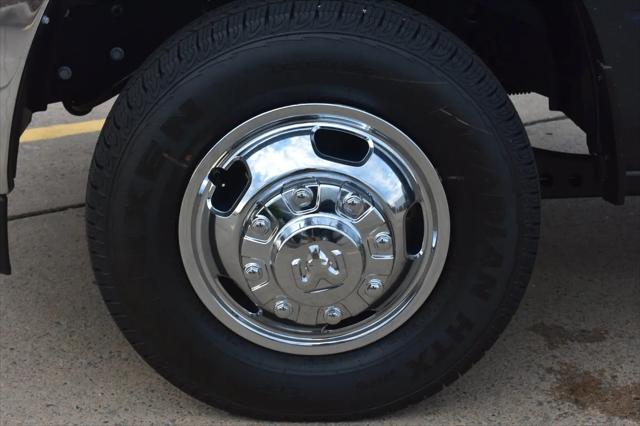 2026 Ram 3500 Tradesman Crew Cab 4x4 8 Box