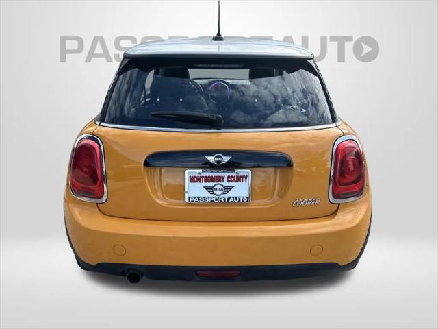 2016 MINI Hardtop Cooper