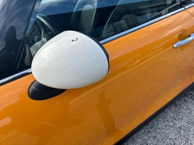 2016 MINI Hardtop Cooper