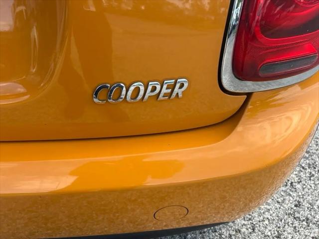 2016 MINI Hardtop Cooper