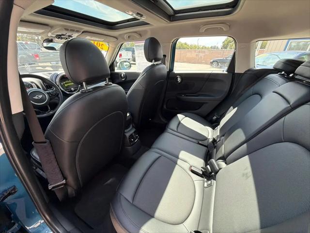2017 MINI Countryman Cooper