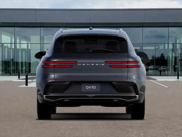 2027 Genesis GV70 2.5T