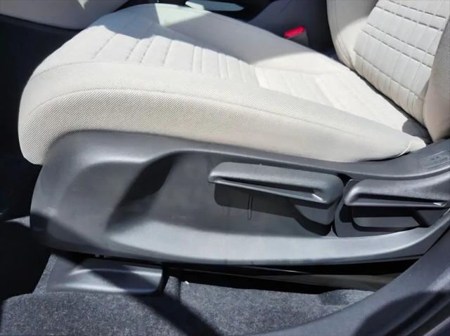 2027 Honda HR-V LX AWD