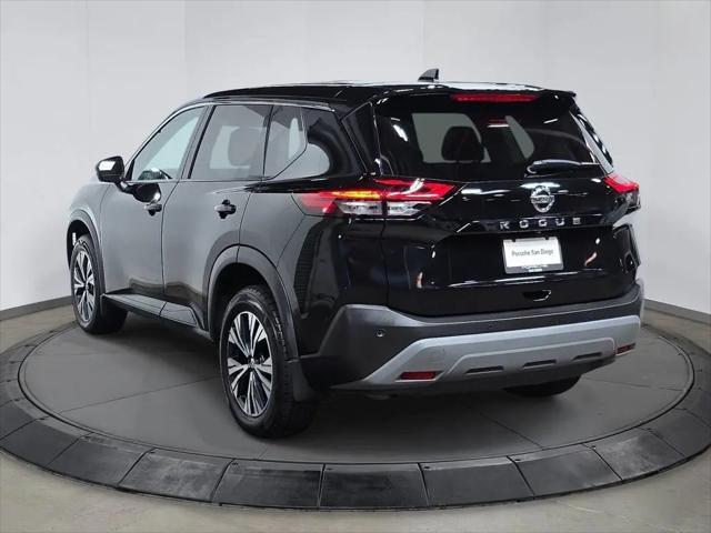 2021 Nissan Rogue SV FWD