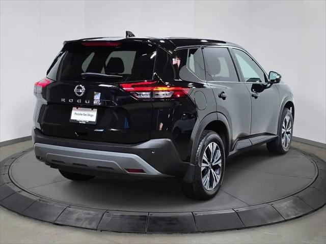 2021 Nissan Rogue SV FWD