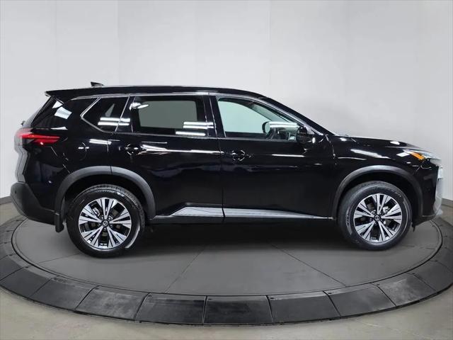 2021 Nissan Rogue SV FWD
