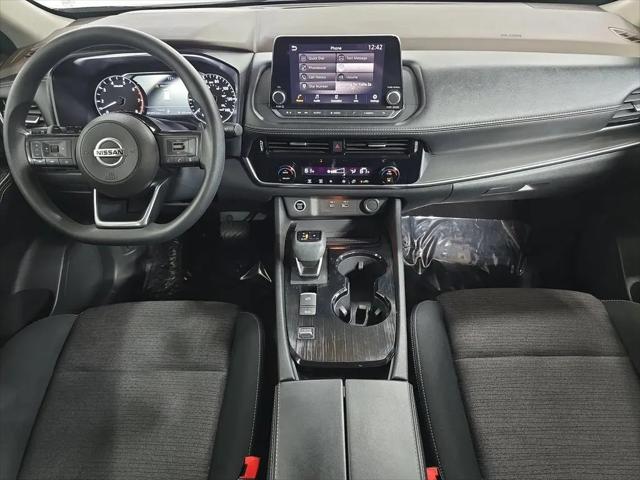 2021 Nissan Rogue SV FWD