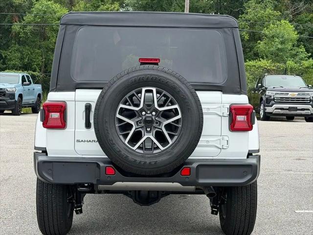 2026 Jeep Wrangler 4-Door Sahara 4x4