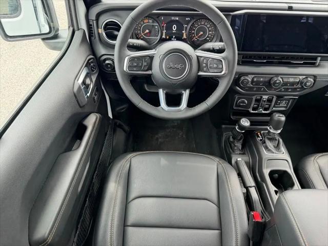 2026 Jeep Wrangler 4-Door Sahara 4x4