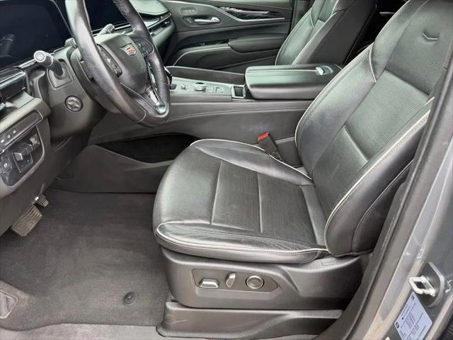 2021 Cadillac Escalade 2WD Sport