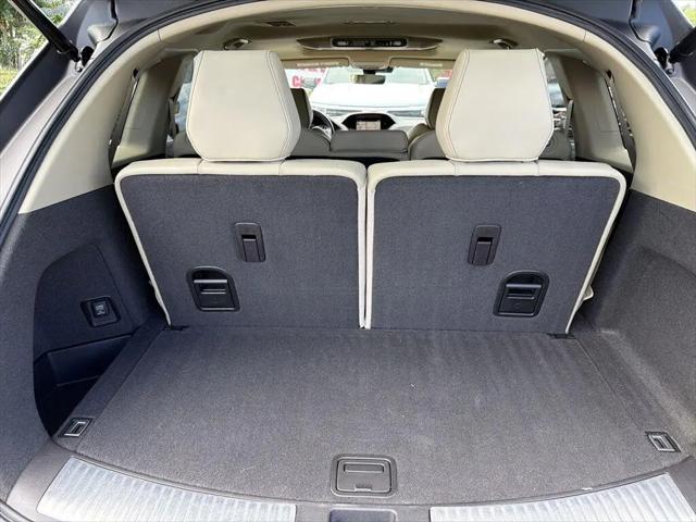2017 Acura MDX w/Advance  Entertainment Pkgs