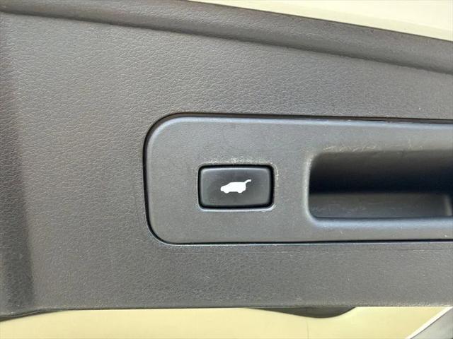 2017 Acura MDX w/Advance  Entertainment Pkgs