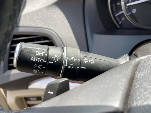 2017 Acura MDX w/Advance  Entertainment Pkgs