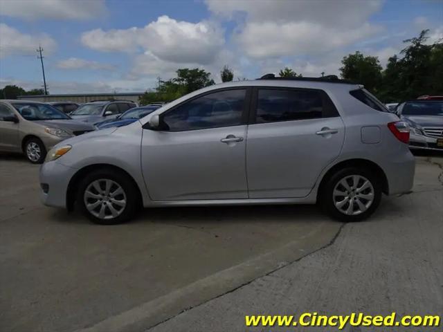 2009 Toyota Matrix Base