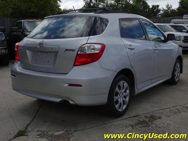 2009 Toyota Matrix Base