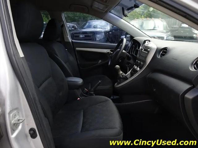 2009 Toyota Matrix Base