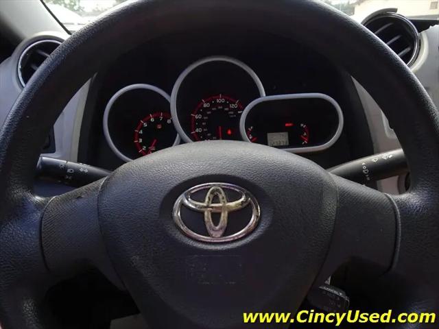 2009 Toyota Matrix Base