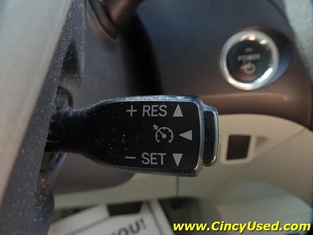 2010 Toyota Prius Two