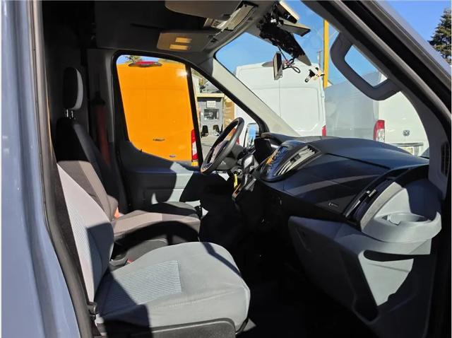 2019 Ford Transit T-250