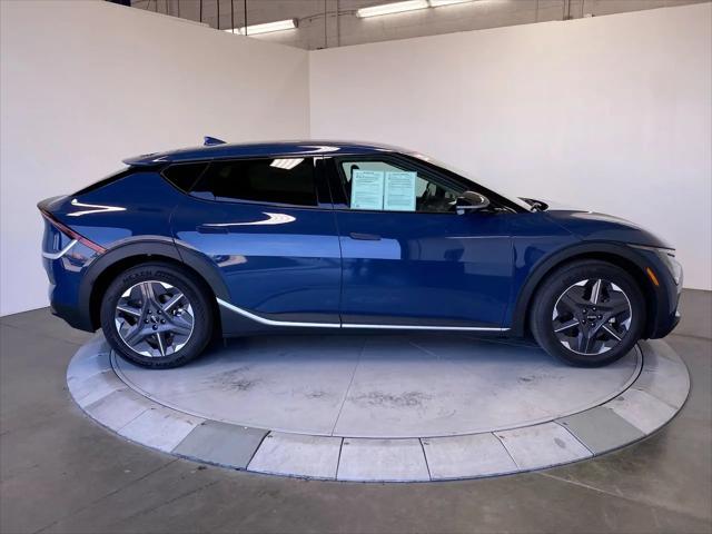 2025 Kia EV6 Light Long Range RWD