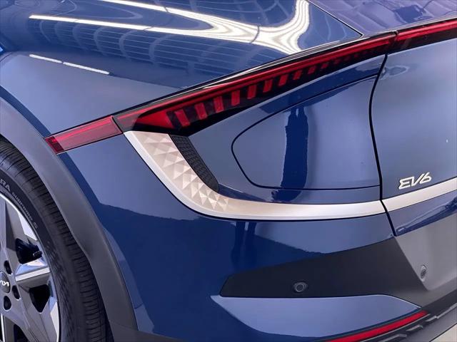 2025 Kia EV6 Light Long Range RWD
