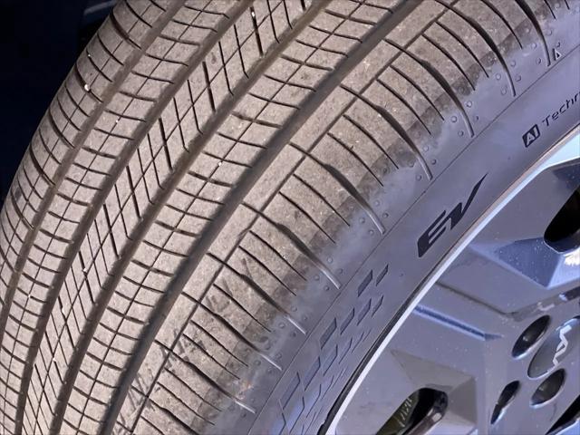 2025 Kia EV6 Light Long Range RWD