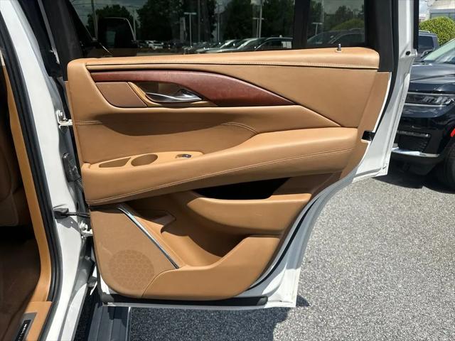 2016 Cadillac Escalade Platinum