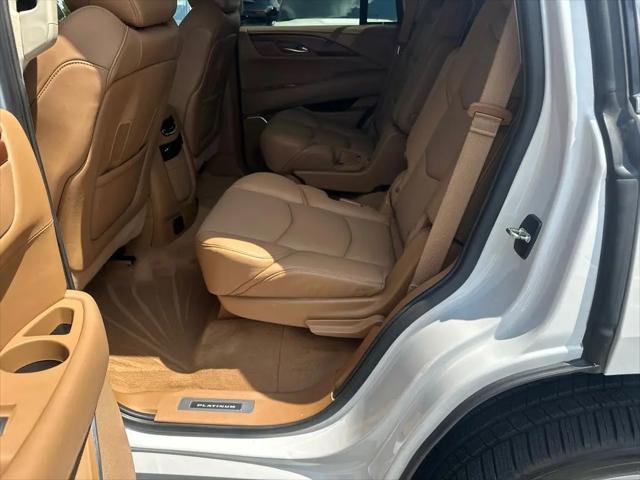 2016 Cadillac Escalade Platinum