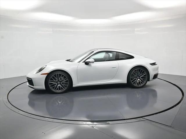 2021 Porsche 911 Carrera
