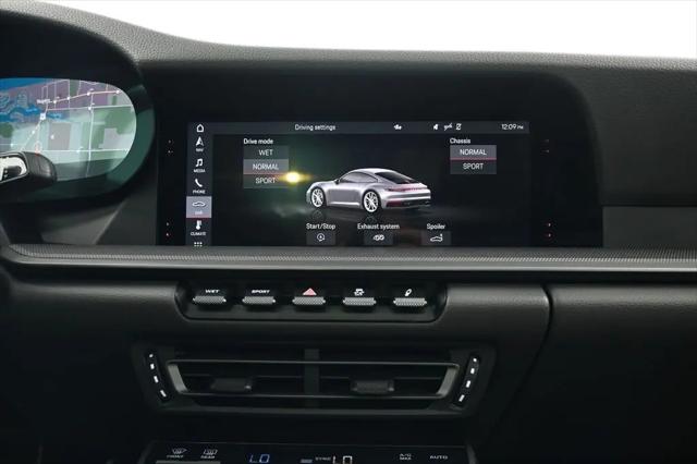 2021 Porsche 911 Carrera