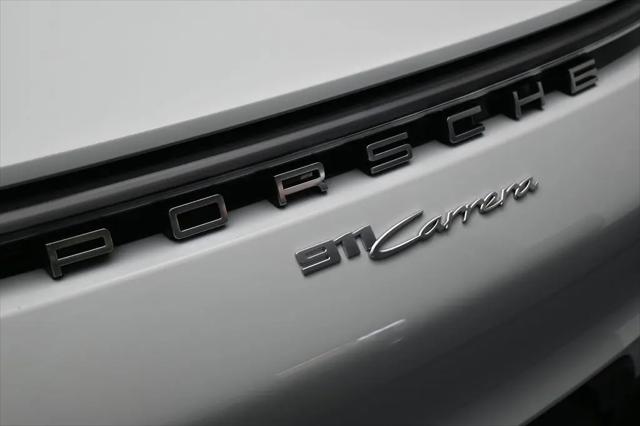 2021 Porsche 911 Carrera