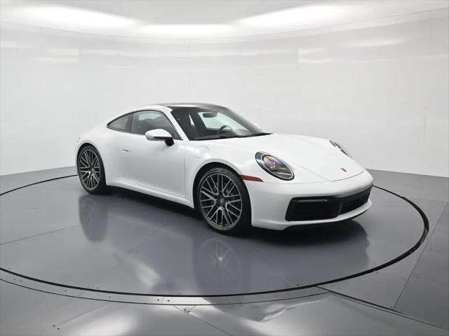 2021 Porsche 911 Carrera