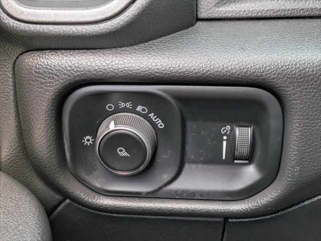 2022 Ram 2500 Tradesman Crew Cab 4x4 64 Box