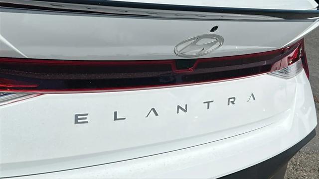 2026 Hyundai Elantra SEL Sport Plus