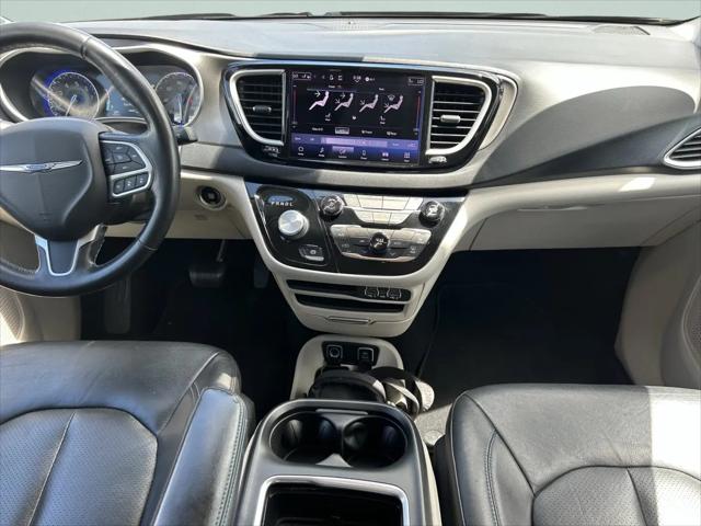 2021 Chrysler Pacifica Touring L