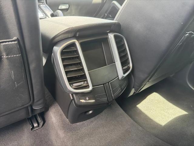 2012 Porsche Cayenne S