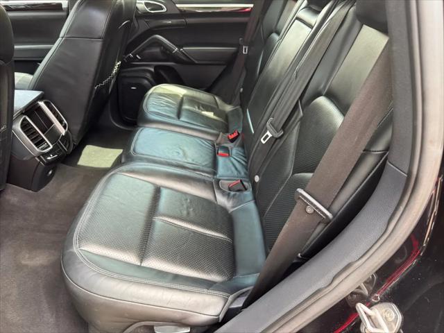 2012 Porsche Cayenne S