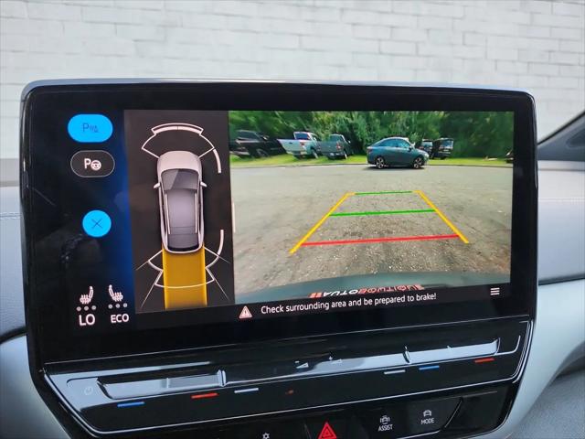 2023 Volkswagen ID.4 Pro