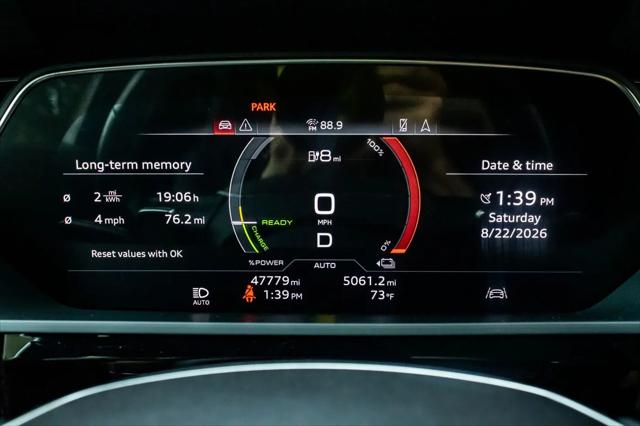 2022 Audi e-tron Premium
