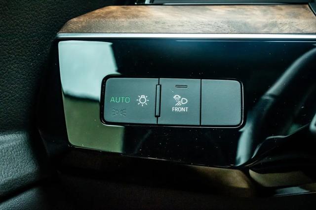 2022 Audi e-tron Premium