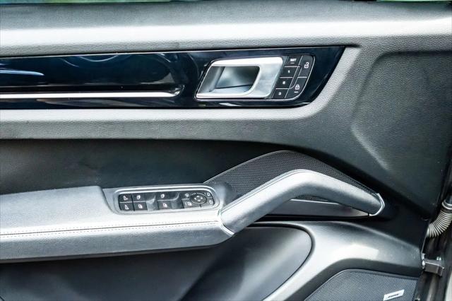 2023 Porsche Cayenne Cayenne