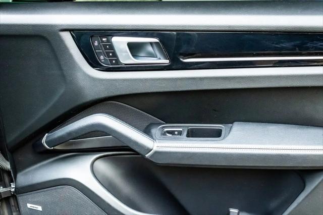 2023 Porsche Cayenne Cayenne