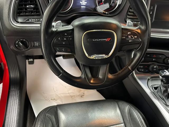 2015 Dodge Challenger SXT