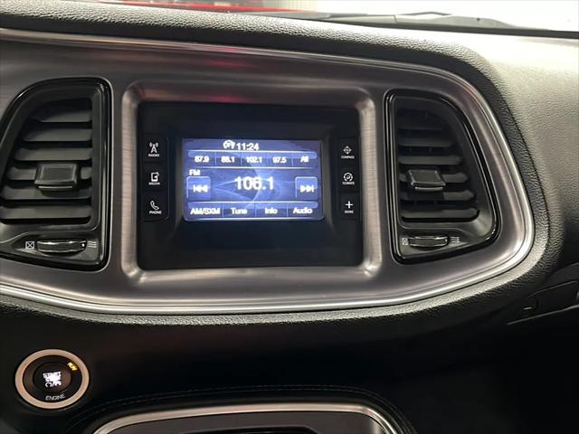 2015 Dodge Challenger SXT