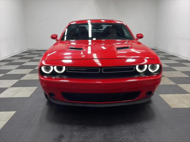 2015 Dodge Challenger SXT